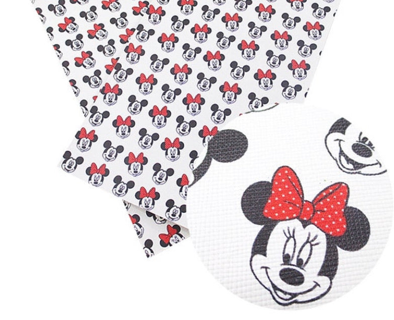Custom listing 2 Minnie bows on nylon